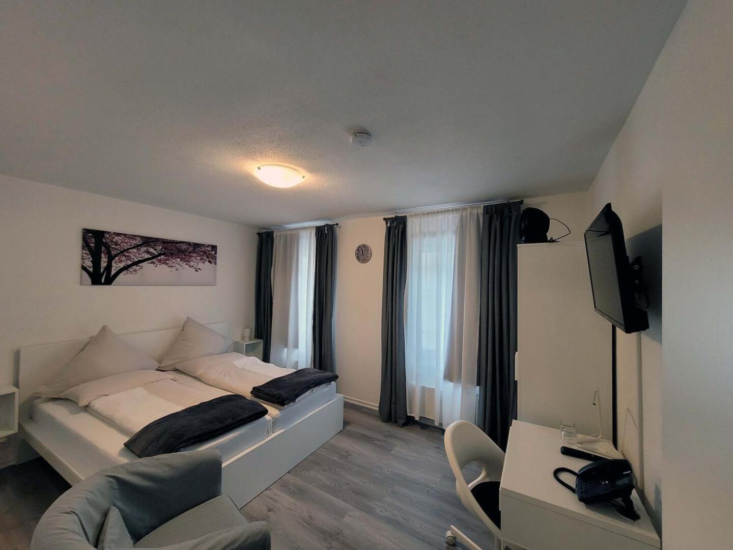 Hotel Restaurant Adria Kroatien Bad Ems Eksteriør billede